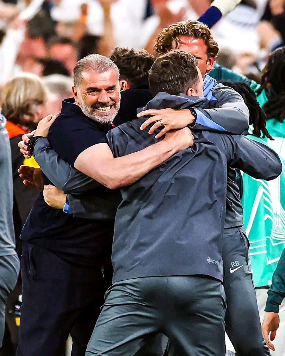 Ibyishimo by'abatoza ba Tottenham Hotspur 