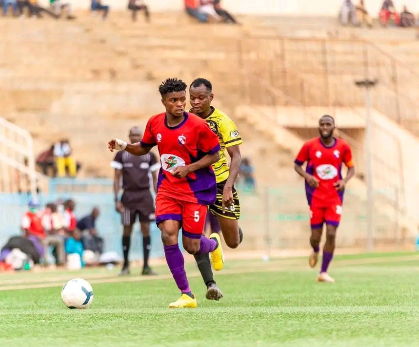 Raouf Dao wavuzweho gusinyira APR FC yasinyiye Singida Black Stars yo muri Tanzania imyaka itatu