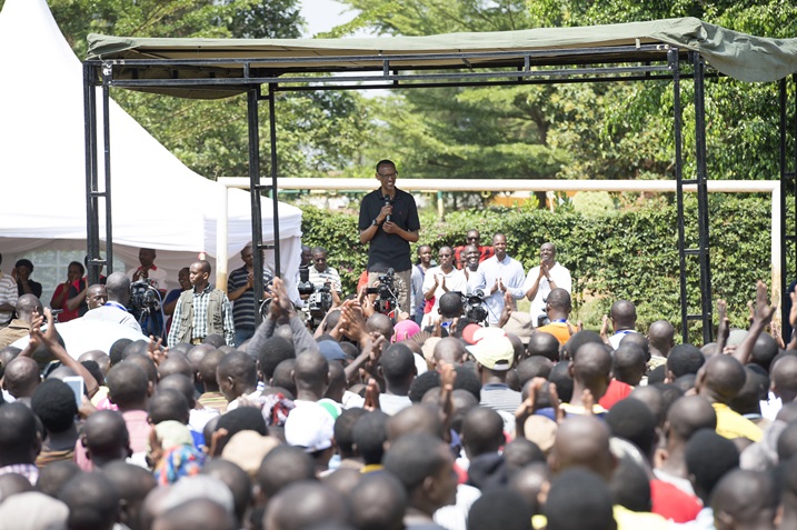 Yasabye abaturage gusigasira ibyo bagezeho mu iterambere kandi bagaharanira no kugera kuri byinshi.