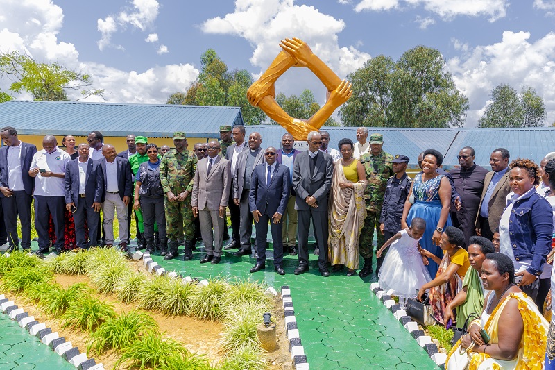 Ni igikorwa cyitabiriwe n'abantu batandukanye