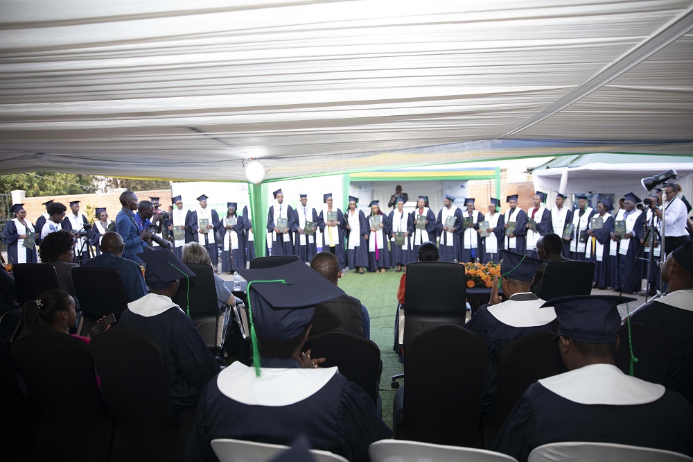 Abarangije kwiga bemeza ko ubuhuza ari umwuga mwiza