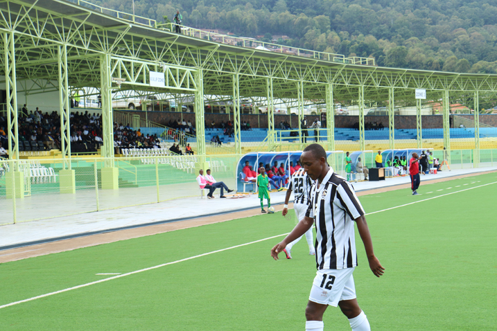 Iranzi Jean Claude ajya gutera koruneri yavuyemo igitego cya kabiri