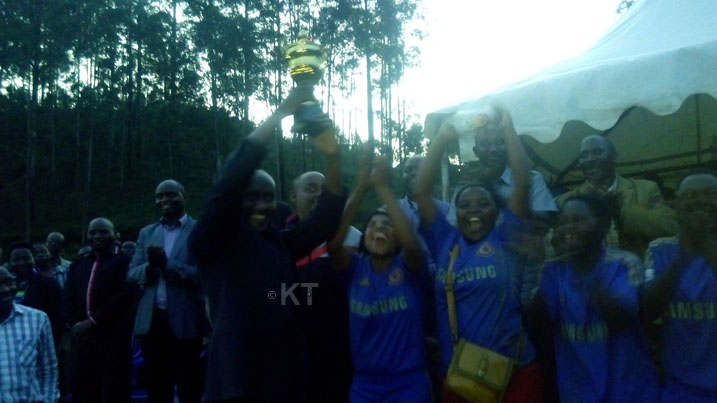 Ikipe y'umurenge wa Gakenke y'abagore niyo izahagararira akarere ku rwego rw'intara mu marushanwa "Umurenge Kagame Cup