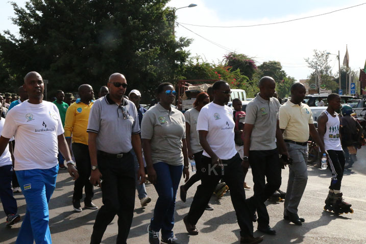 Bageze ahazwi nko kwa Lando