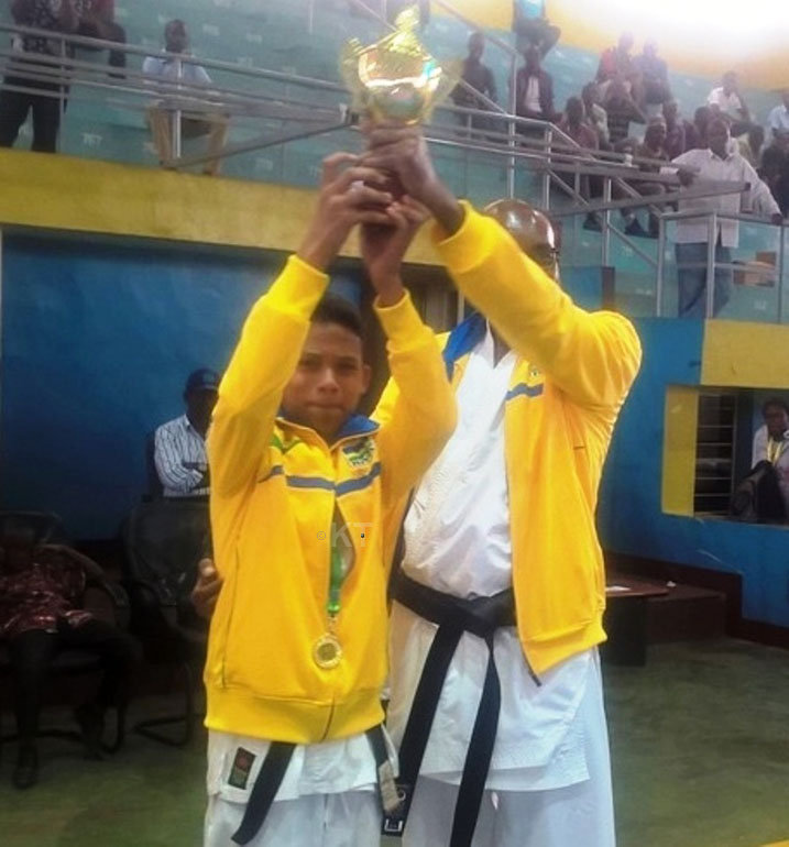 Muri aya marushanwa yo kwibuka yegukanye n'igikombe cy'umwana muto witwaye neza mu marushanwa