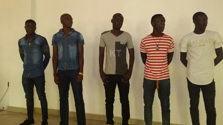 Abakinnyi batanu basinyishijwe na Mukura vs