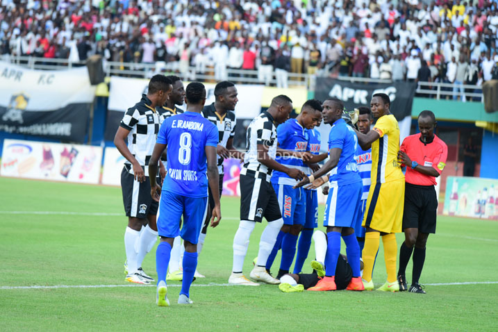 Ni umukino waranzwe no gushyamirana ku mpande zombi