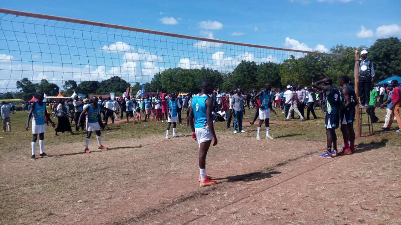 Muri Volleyball amakipe y'abakobwa yose yabonye itike, mu bahungu Rusumo High School ni yo yonyine imaze kubona itike ya 1/4