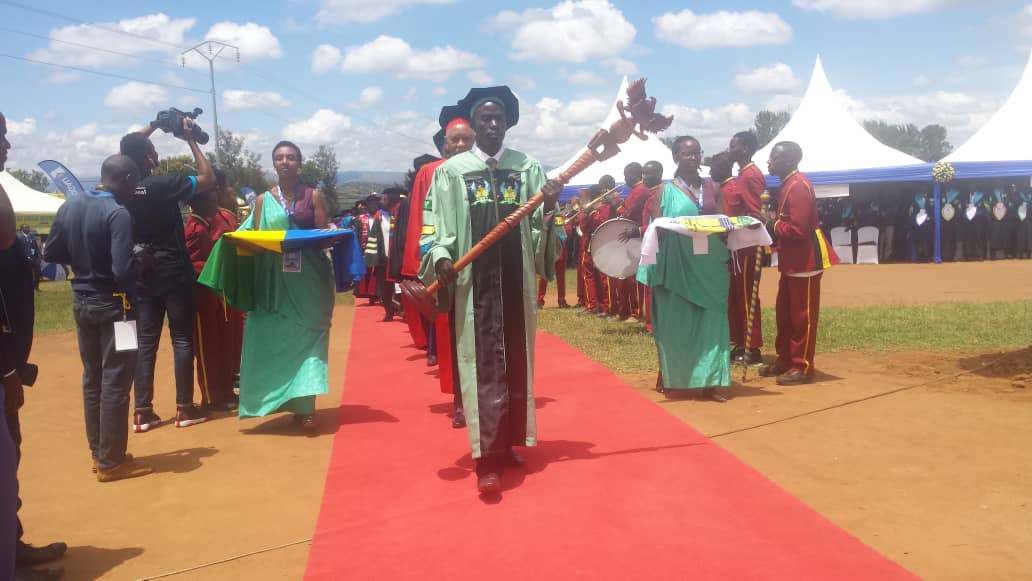 Ibirori byabimburiwe n'Akarasisi k'abarimu