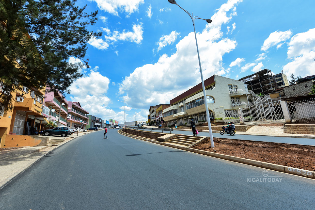 Buri gice cy'umuhanda kizajya kinyuramo imodoka ebyiri mu gihe mbere cyanyurwagamo n'imodoka imwe gusa