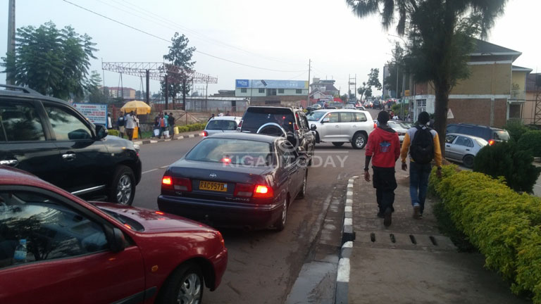 Umubyigano w'imodoka ukunze kugaragara mu gihe abantu bajya cyangwa bava mu kazi 