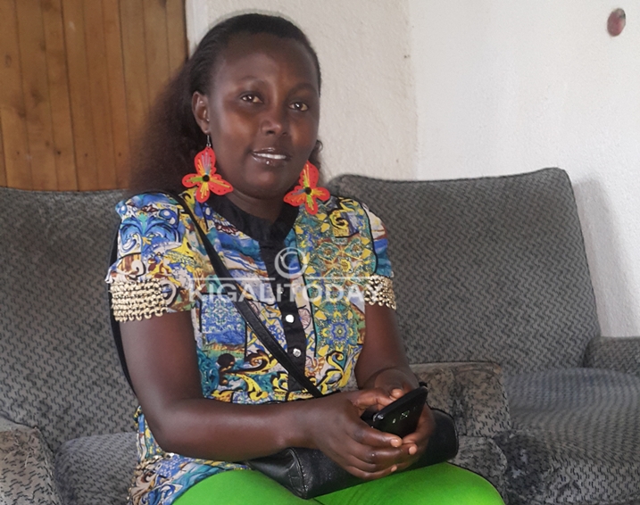 Mujawase Vestine, mushiki wa Bizimana bari bararokokanye.