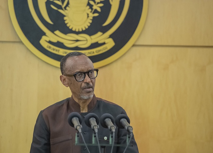 Perezida Kagame avuga ko abo basirikare babaye Intwari