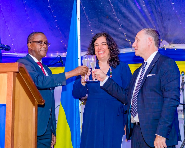 Bishimiye umubano mwiza hagati y