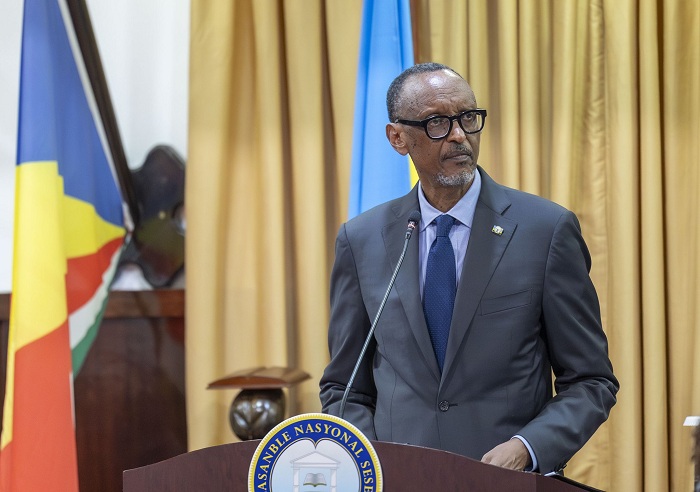 Perezida Kagame ageza ijambo ku banya-Seychelles