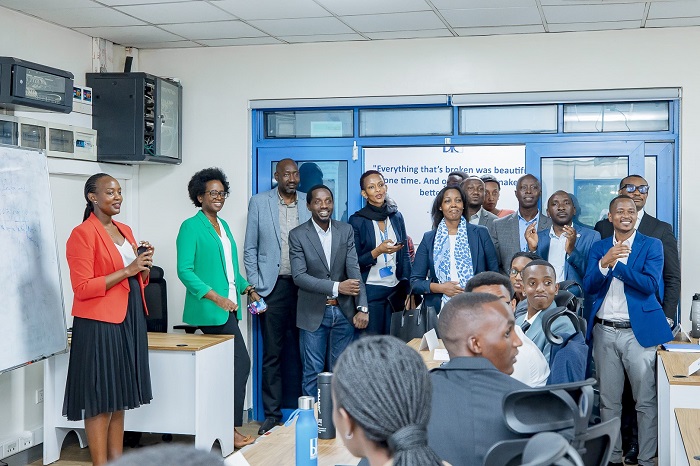 Ni igikorwa cyitezweho kongerera ubushobozi abakozi ba banki