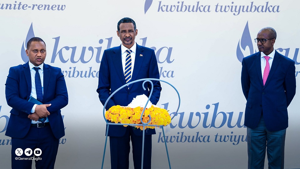 General Mohamed Hamdan Dagalo yunamiye inzirakarengane zishyingure mu rwibutso rwa Kigali