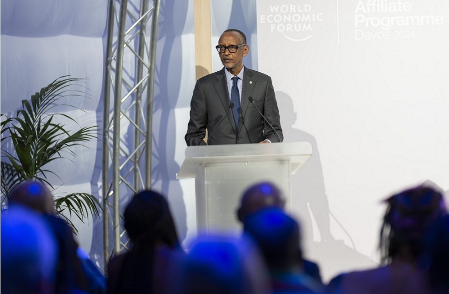 Perezida Kagame mu nama i Davos