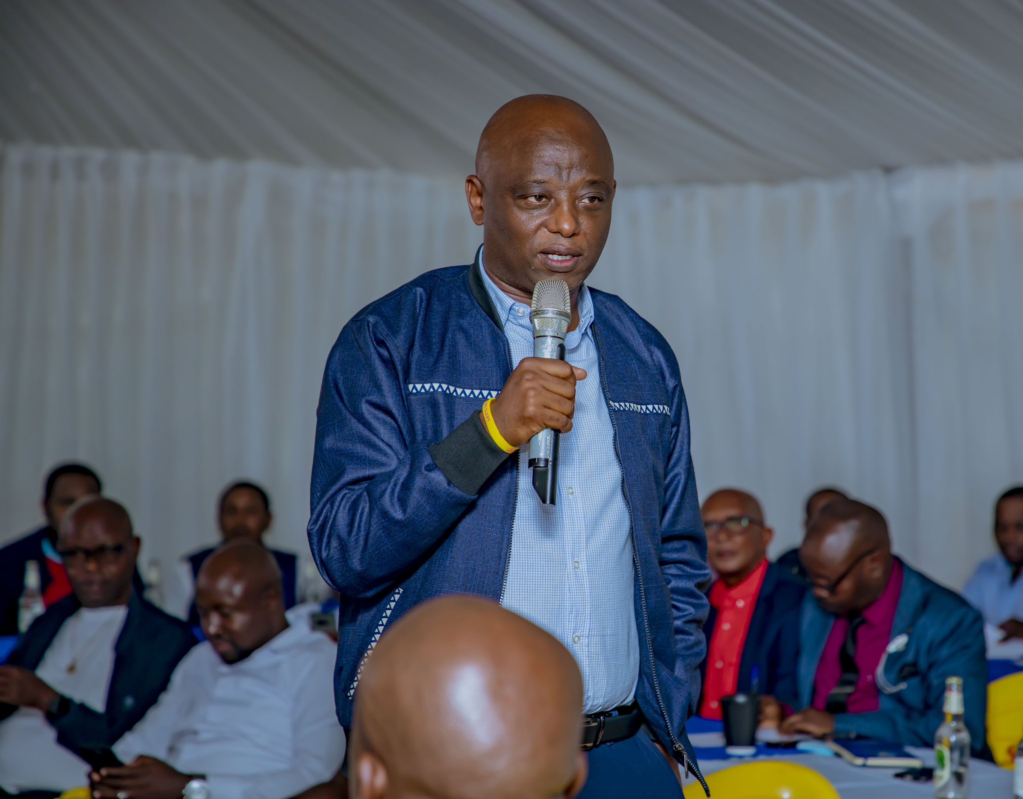 Prosper MUHIRWA atorewe kuba Visi Perezida w'umuryango wa Rayon Sports.