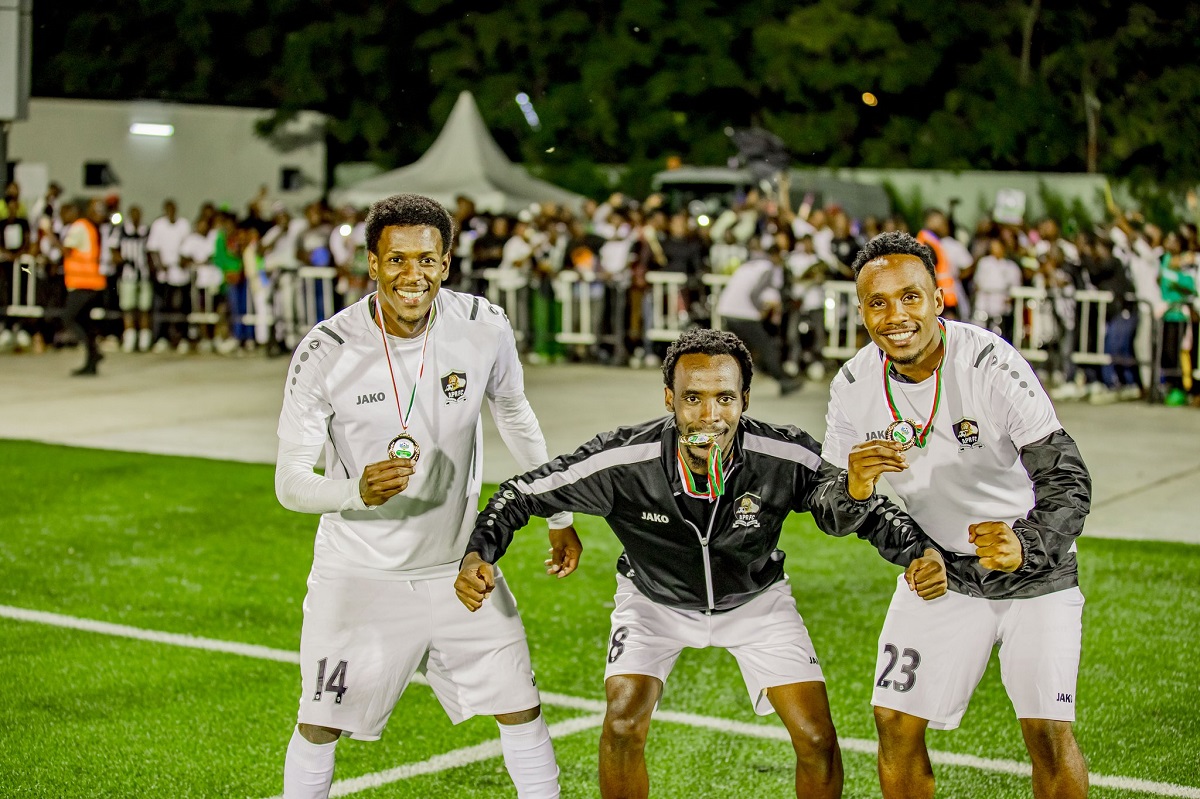 Abakinnyi ba APR FC bishimira intsinzi