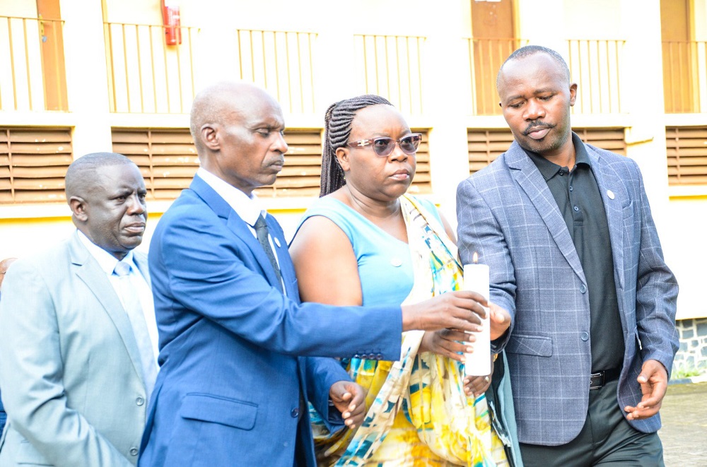 Bacanye urumuri rw'icyizere