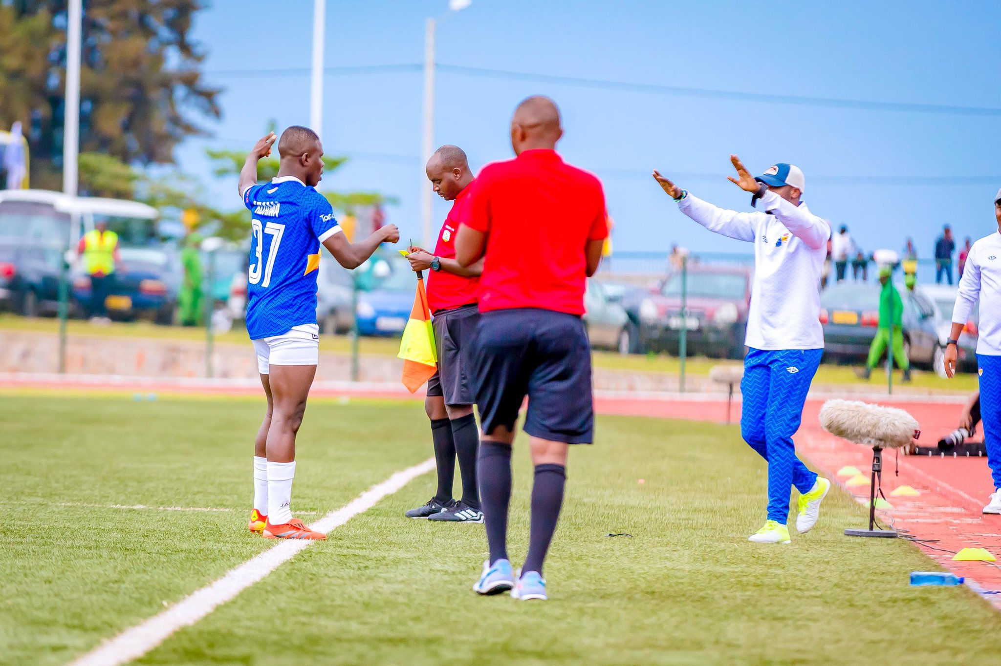 Adama Bagayogo yashimiye abakunzi ba Rayon Sports n'abatoza