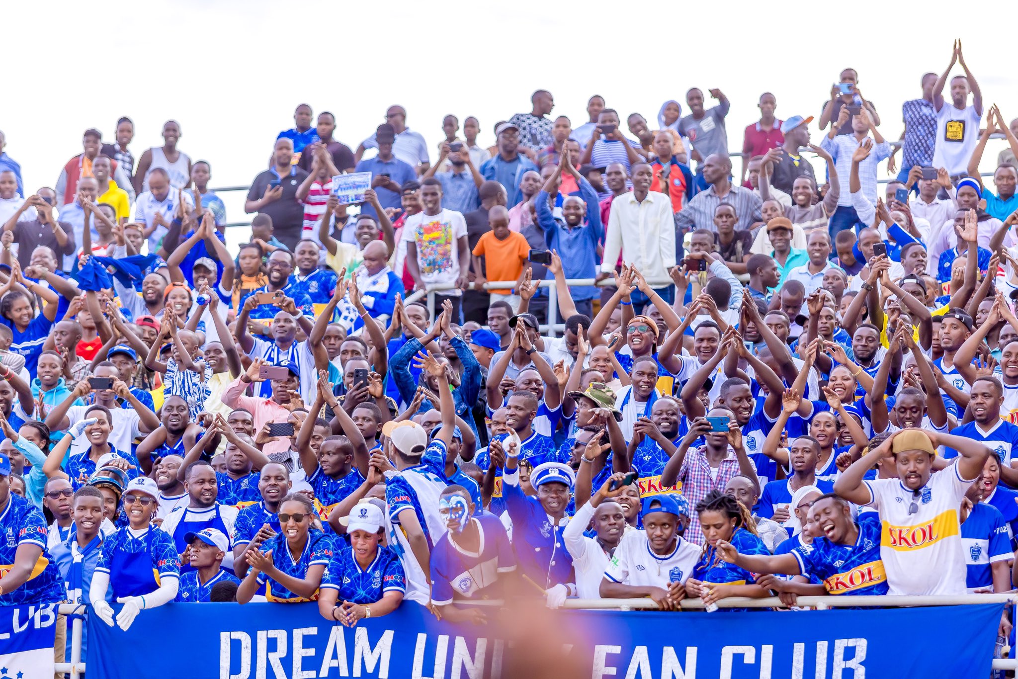 Abakunzi ba Rayon Sports bari benshi