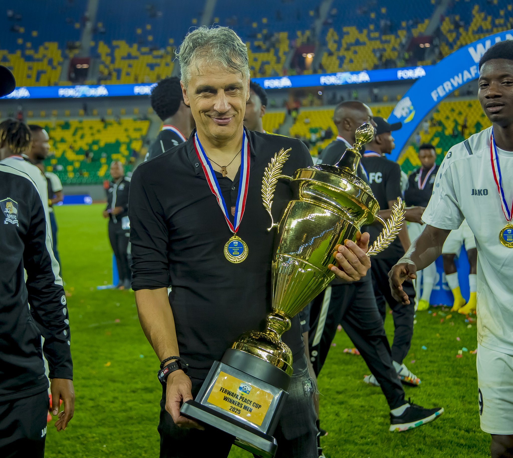 Darko Novic yatandukanye na APR FC ayitwayemo Igikombe cy'Amahoro