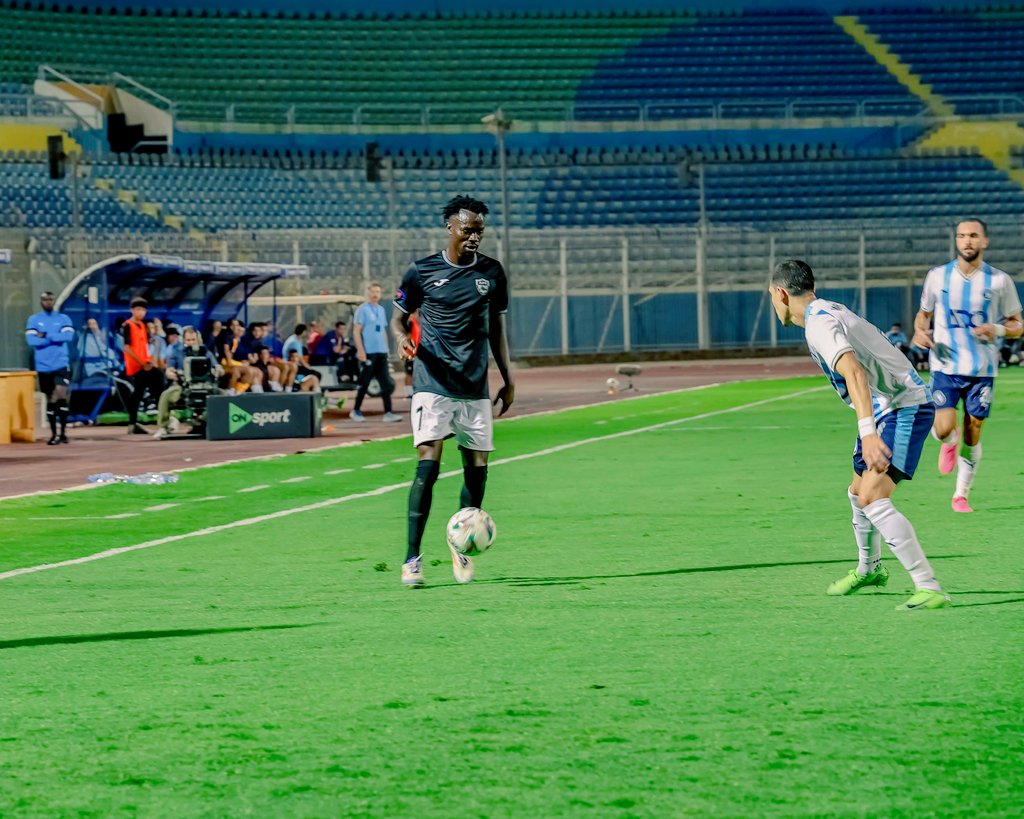 Hakim Kiwanuka agerageza gucenga