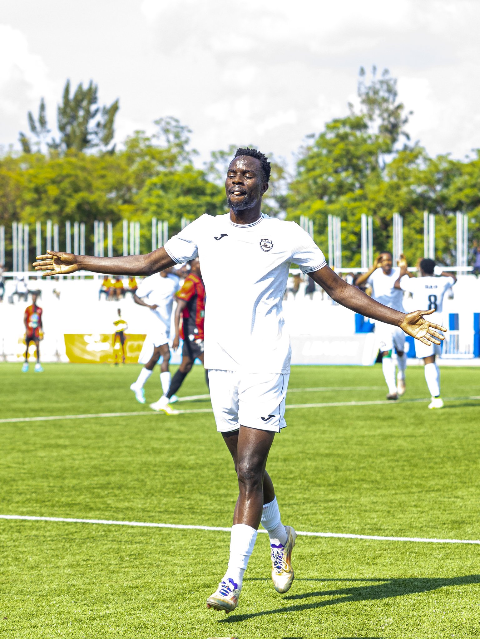 Hakim Kiwanuka watsinze igitego cya mbere