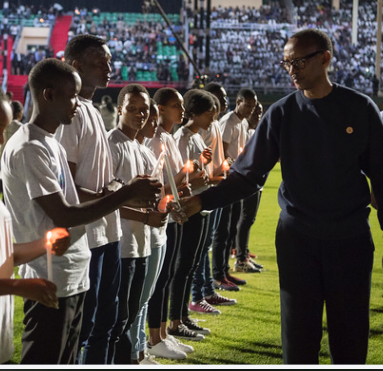 Perezida Kagame ashimira abarokotse Jenoside ko gukomera kwabo kwatumye igihugu cyongera kunga ubumwe