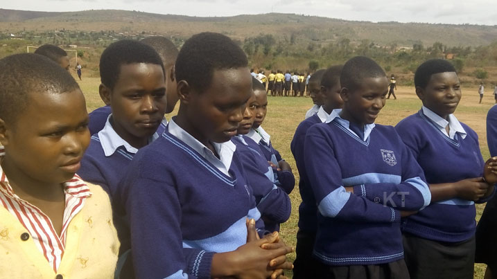 Urukundo rwo mu mashuri rutuma bamwe batwaye inda bategekwa gushaka imburagihe