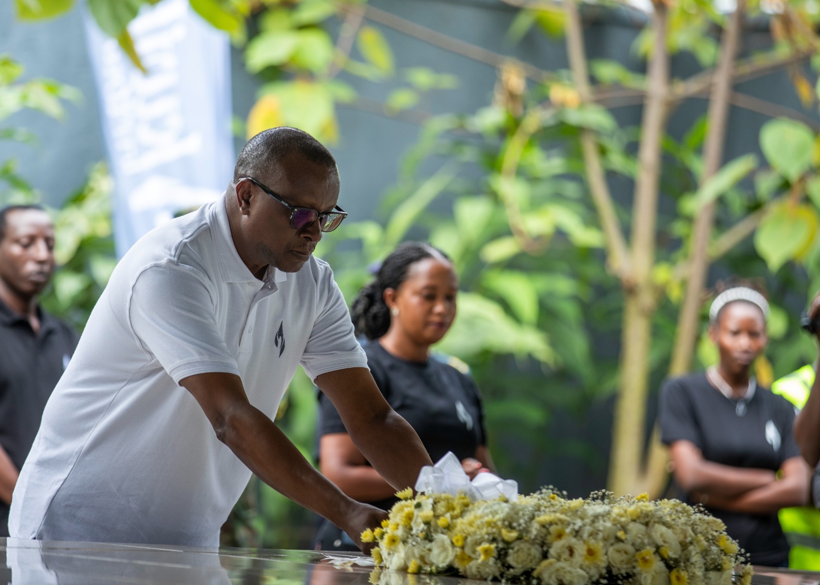 Minisitiri Bizimana yunamiye Abatutsi bashyinguye mu rwibutso rwa Musanze