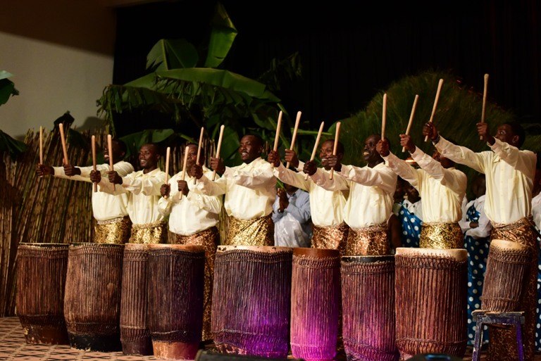 Abakaraza b'Urukerereza bazataramira abantu 