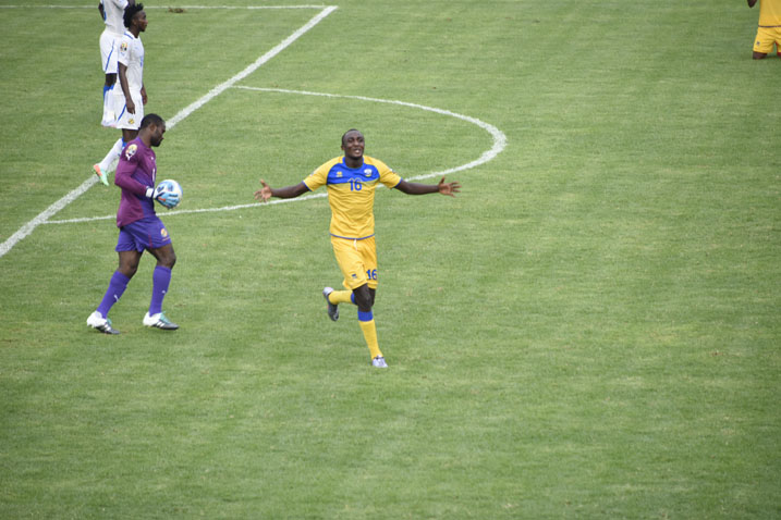 Sugira Ernest watsindiye ibitego byinshi Amavubi muri CHAN