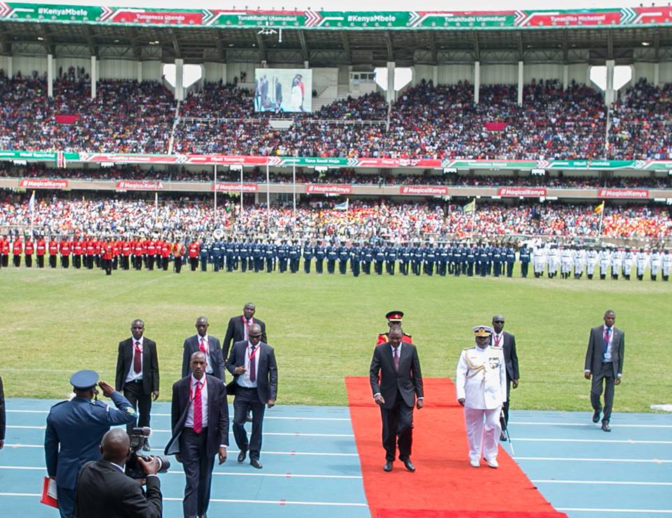 Umuhango w'irahira rya Perezida Kenyata witabiriwe n'abaturage babarirwa mu bihumbi 60 