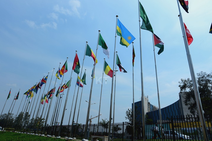 Ibihugu bya Afurika biteraniye i Kigali mu nama ya AU, bizanagira umwanya wo gusuzuma niba byakwkura mu Rukiko mpuzamahanga mpanabyaha (IC).