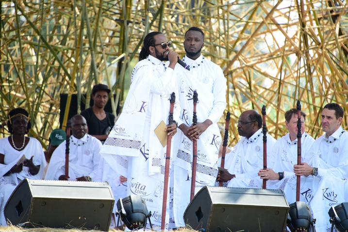 Itsinda ry'abahanzi Nyarwanda "Urban Boys" naryo ryise umwana w'ingagi.