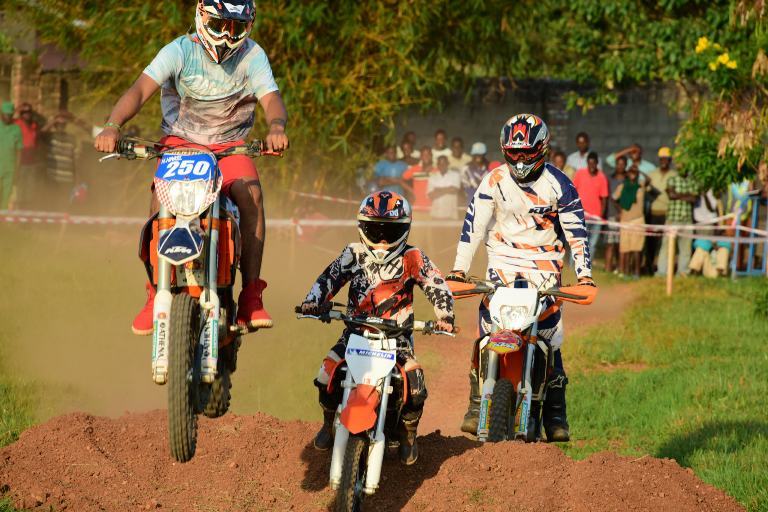 Moto zabanje kwiyerekana 