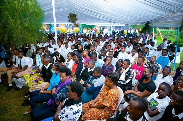 Bibukijwe ko bagomba guha agaciro imibiri yabo