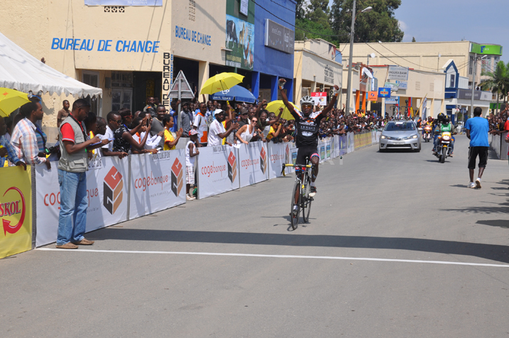 Manizabayo Eric wabaye uwa mbere mu batarengeje imyaka 18