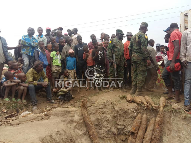 Abaturage basabwe kwitondera ako gace mu gihe batarizezwa ko ibyo bisasu byashize muri ako gace