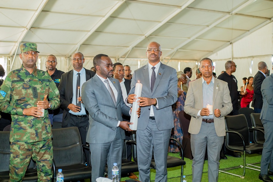 Abayobozi bacana urumuri rw'icyizere