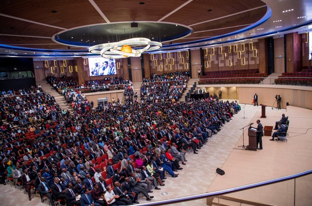 Ba rwiyemezamirimo bitabiriye iyi nama basagaga 2000