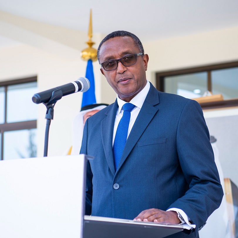 Dr. Vincent Biruta