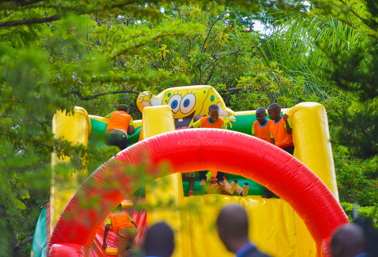 Hari imyidagaduro y'ubwoko bwose yagenewe abana