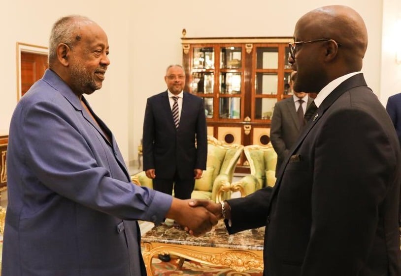 Ubwo Minisitiri Nduhungirehe yakirwaga na Perezida Omar Guelleh