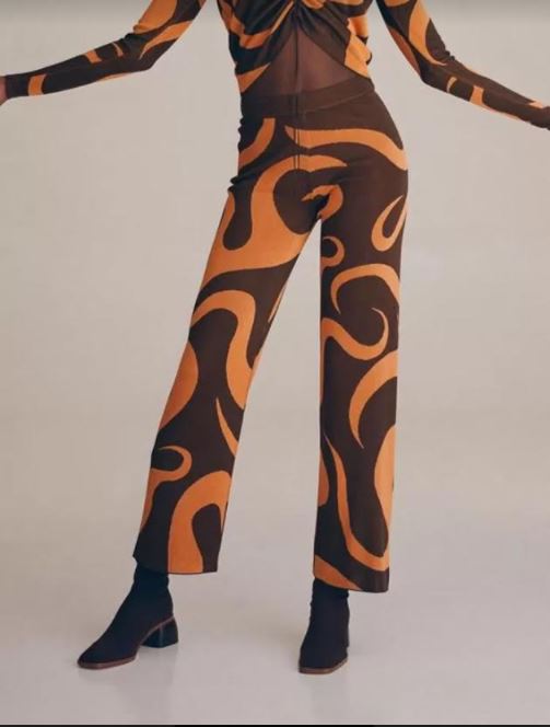 Amabara yijimye yo ngo atuma umuntu bamutekerezaho ibintu bibi