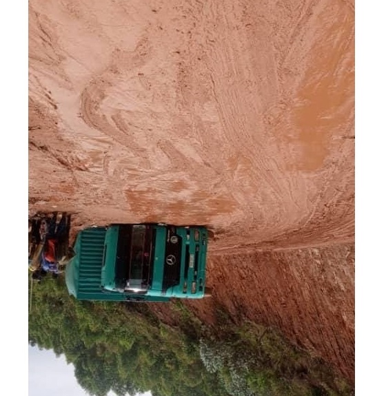 Ikamyo yaguye mu muhanda Huye- Nyamagabe