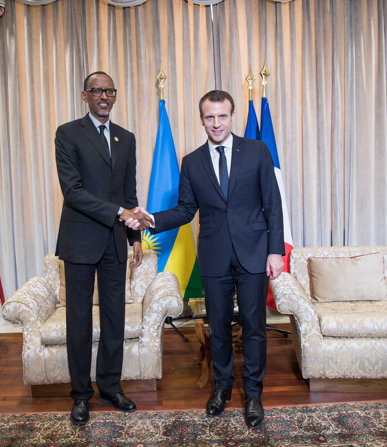 Perezida Kagame kandi yanabonanye na Perezida w'u Bufaransa Emmanuel Macron